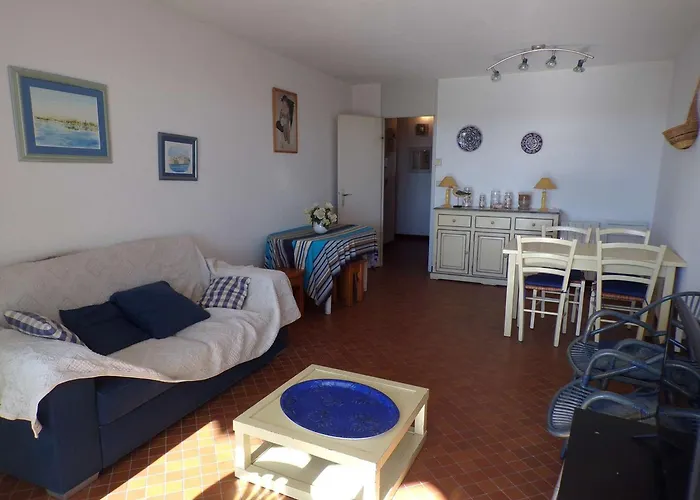 3 Pieces Avec Piscine, Proche Plage, Wifi, Parking - Ideal Familles - Fr-1-328-257 *
